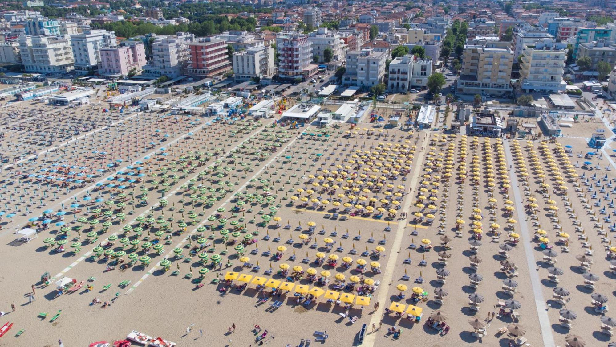 Hotel Nuova Medusa Rimini Zewnętrze zdjęcie