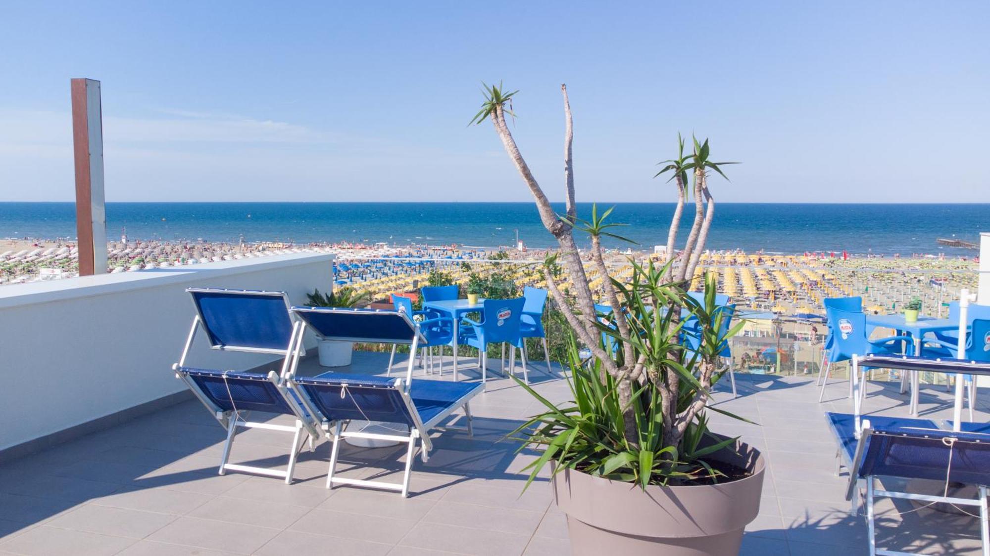 Hotel Nuova Medusa Rimini Zewnętrze zdjęcie